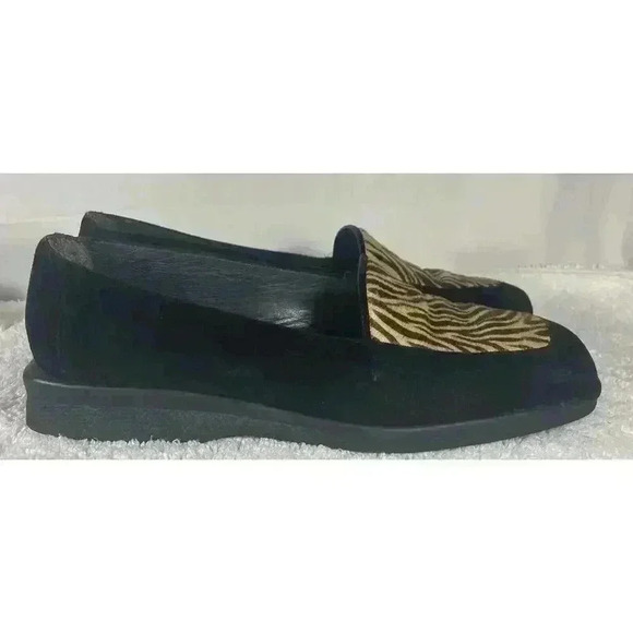 STUART Weitzman Palomino Zebrette Black Suede & Pony Hair Loafers Womens 8 - Picture 11 of 16